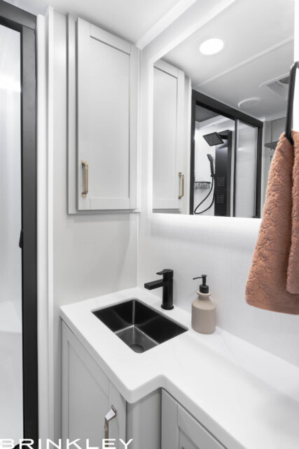 Model Z 2680 Fifth Wheels 31 Luxury Fifth Wheel Bathroom