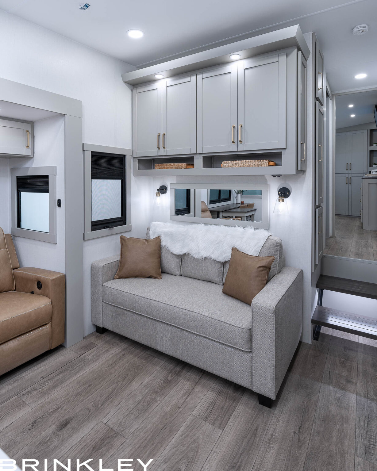 Model Z 3400 Fifth Wheels | Brinkley RV