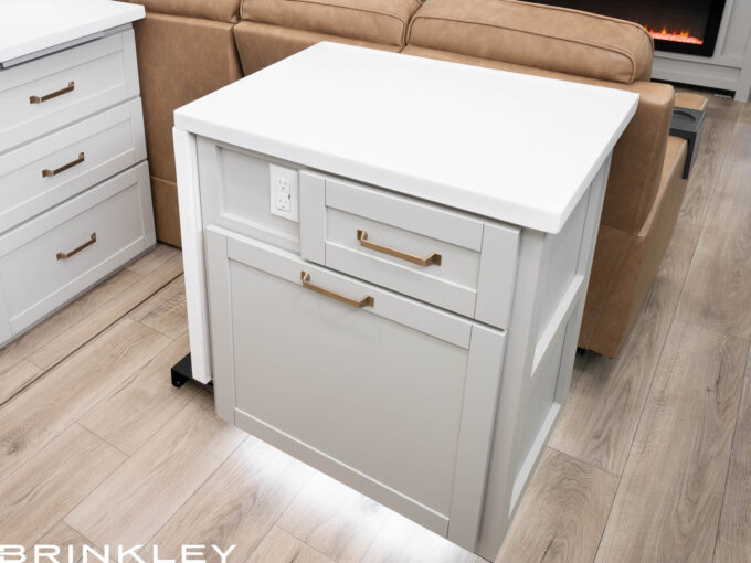 Model Z 3200 Fifth Wheels Kitchen Island 2026 Brinkley RV 9749