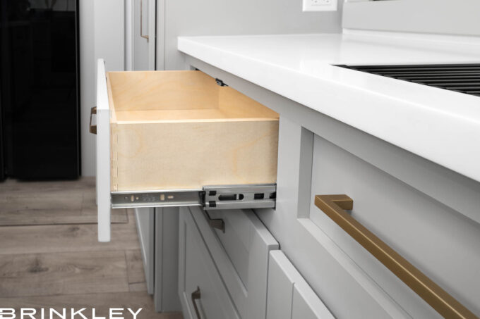 Model Z 2700 Fifth Wheels Kitchen Dovetailed Drawers 2026 Brinkley RV 6796