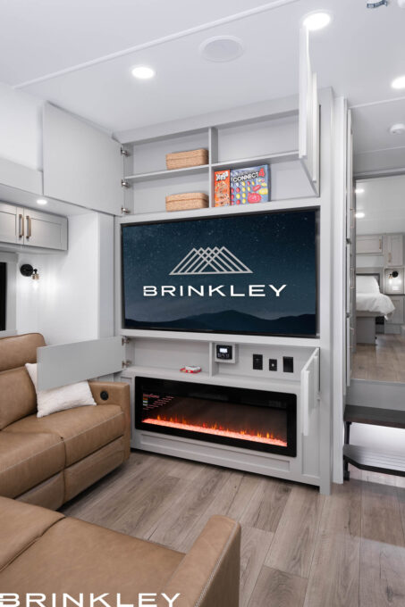Model Z 2700 Fifth Wheels Living Room Entertainment Wall Storage 2026 Brinkley RV 6772