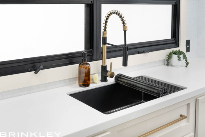 Model Z 3200 Fifth Wheels Kitchen Sink Faucet 2027 Brinkley RV 3078