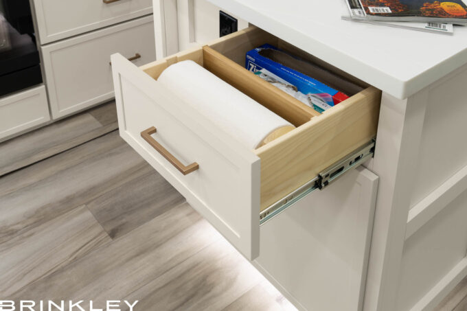 Model Z 3200 Fifth Wheels Kitchen Stow n Go Paper Towel Caddy In Drawer 2027 Brinkley RV 3060
