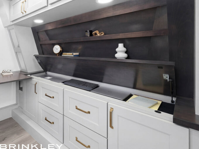 | Model G 4150 Toy Haulers 9 Fifth Wheel Private Office with a Desk