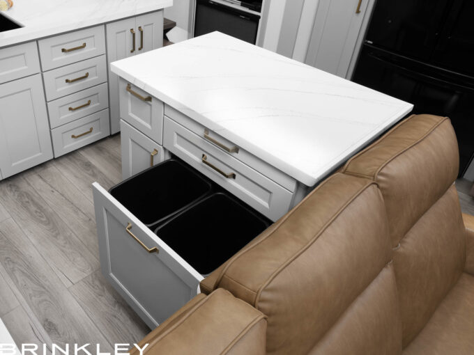 | Model G 4150 Toy Haulers 46 Dual Trash Bins