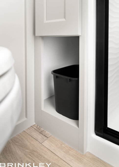 Model Gx 3500x Fifth Wheels Bathroom Trash Bin 2026 Brinkley RV 0637