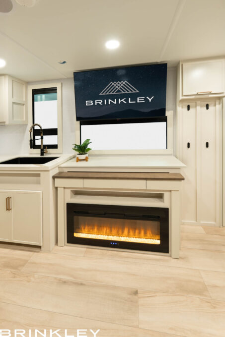 | Model I 265 Travel Trailers 10 Luxury Travel Trailer Fireplace & TV