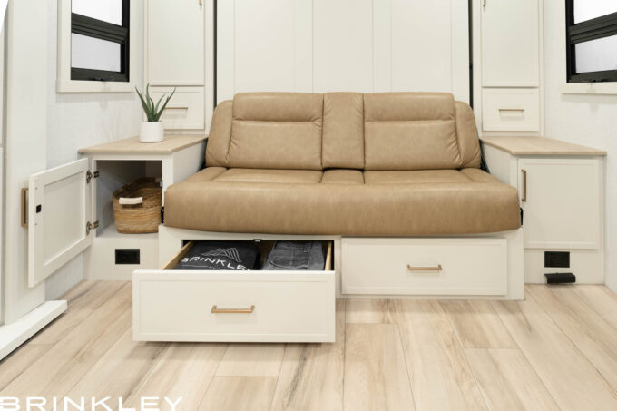 Model Ix 20x Travel Trailers Interior Feather Lift Hidden Bed System Bed Drawers 2026 Brinkley RV 5059