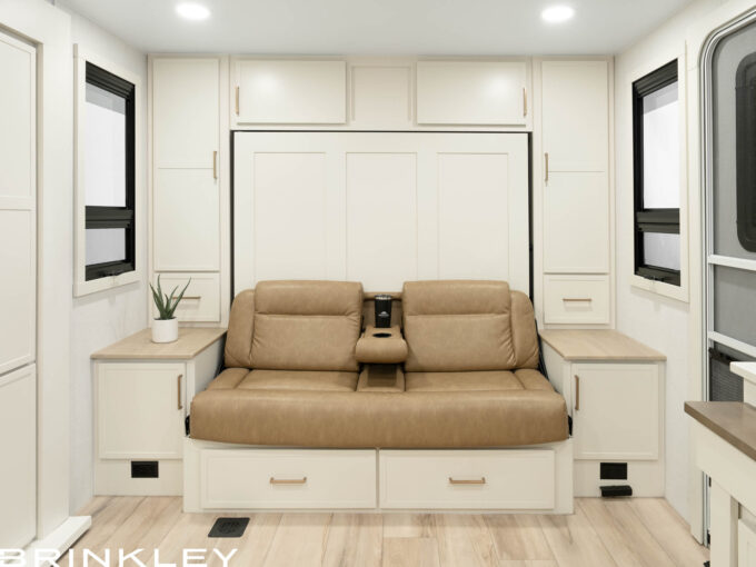 Model Ix 20x Travel Trailers Interior Feather Lift Hidden Bed System Bed Sofa Armrest 2026 Brinkley RV 5049