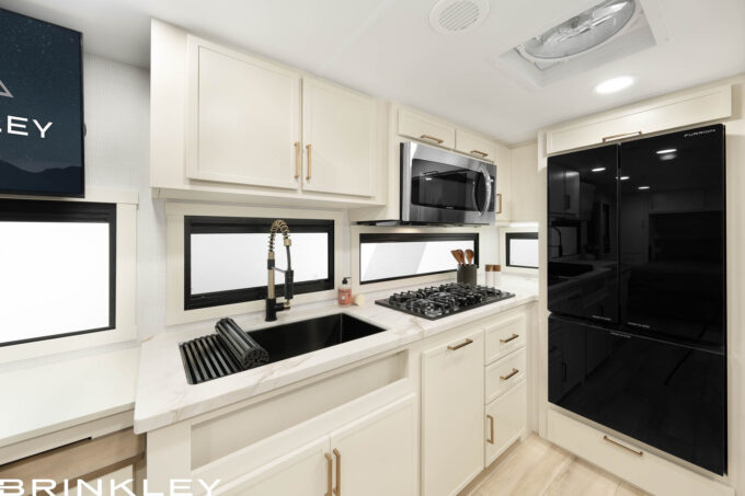 Model Ix 20x Travel Trailers Kitchen Overview 2026 Brinkley RV 4954