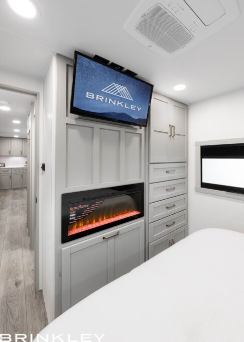 Model Z AIR 315 Travel Trailers Bedroom Fireplace TV 2026 Brinkley RV Model Z AIR Travel Trailers